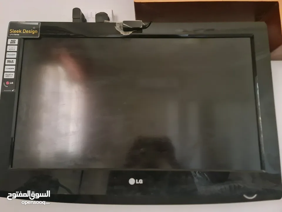 شاشه LG مستعمل 32 انش نظيف جدا