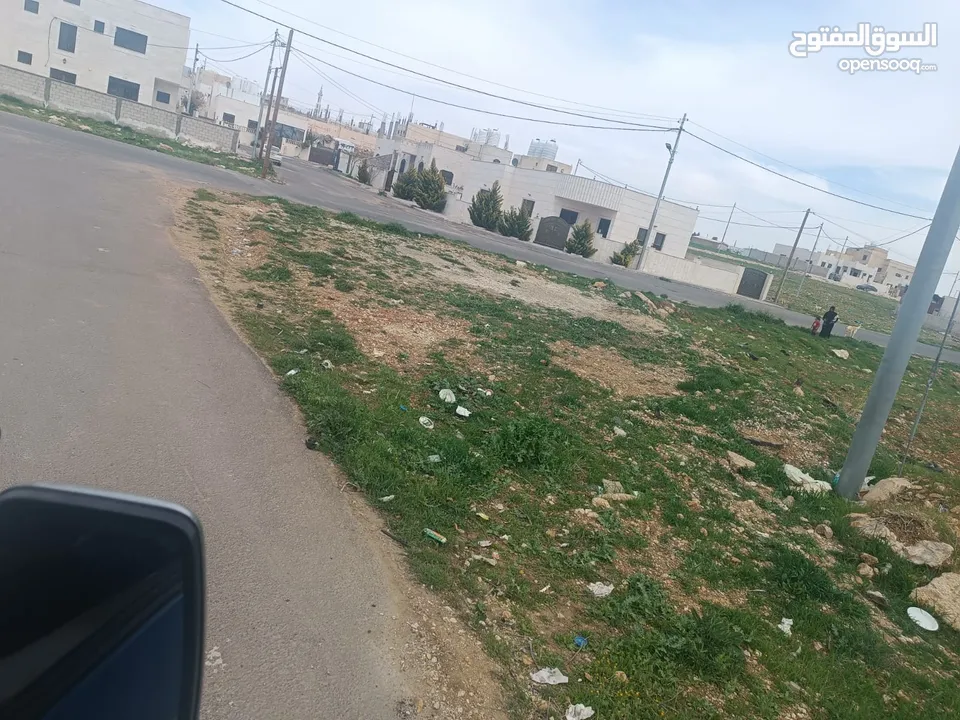 أرض على شارعين للبيع في جاوا نافع حي الاحسان الحنو الغربي من المالك مباشرة
