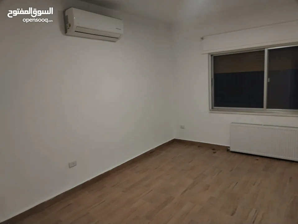 شقة فارغة للإيجار في عبدون - REF: 14542