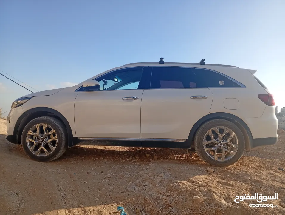 كيا سورينتو 2019 للبيع كاش