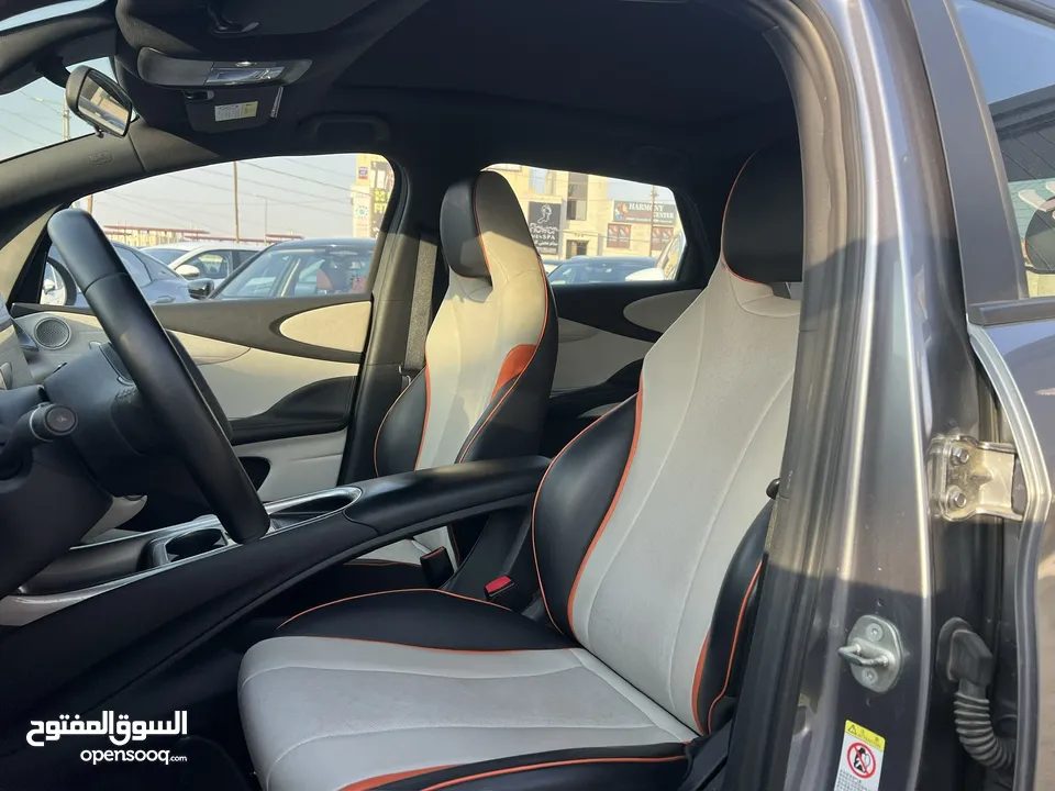BYD Dolphin 2022 تمويل على الهوية