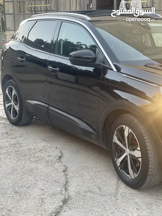 جيب بيجو 3008موديل 2019بحاله ممتازه جدا ماشي 69000ك فل الاضافات بانوراما هوك انظمه متعدده للسياقه