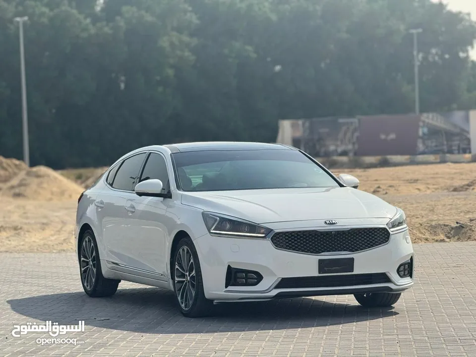 Kia Cadenza  2018 G.C.C Full option panoramic