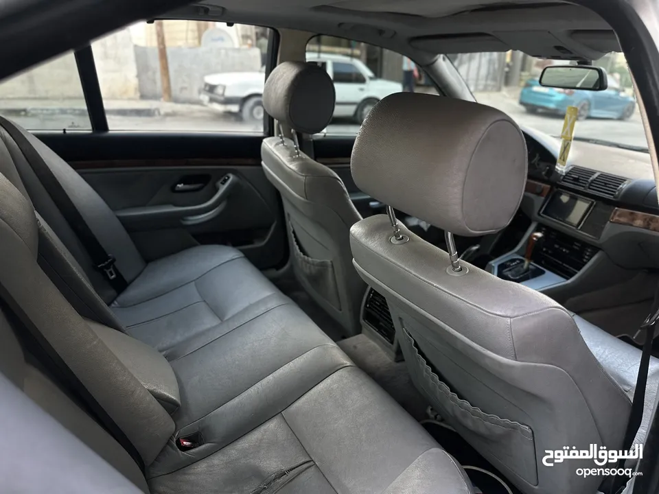 bmw E39 للبيع كاش او دفعه وشكات نابلس/ فلسطين