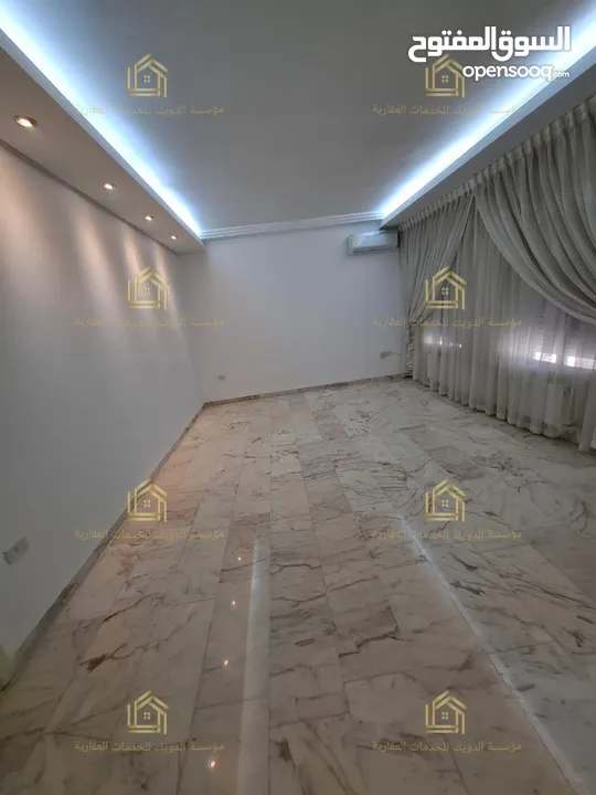 شقة فارغة - شارع مكة - 3نوم 1ماستر - 268م - بإطلالــــه مميزة - قرب الخدمات العامة