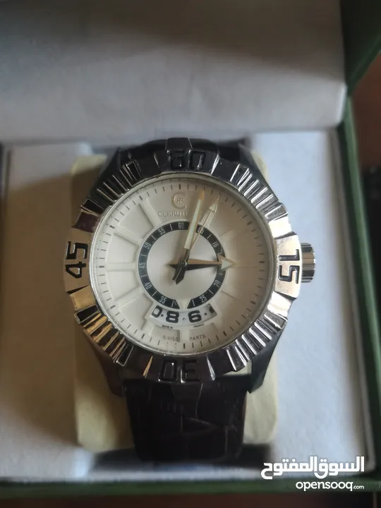 ساعه CERRUTI 1881 صناعه ايطالية للبيع  الساعه غنيه عن التعريف لا المناسبات والعمل