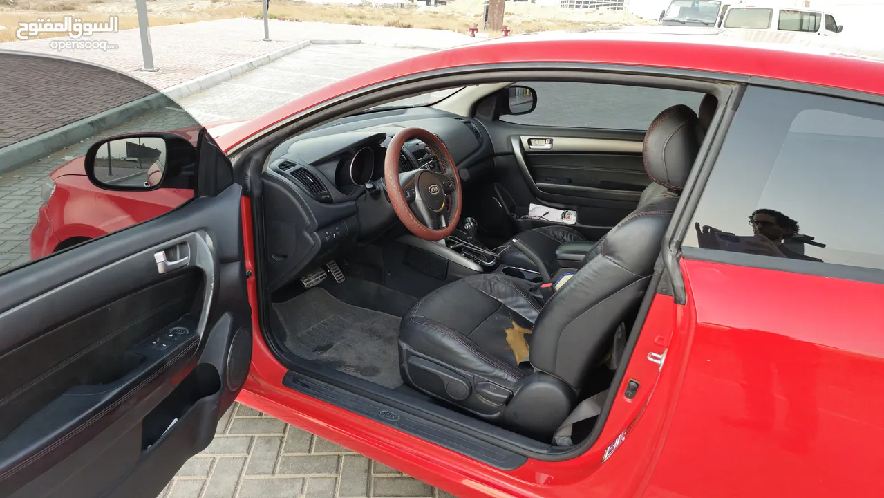 Kia Cerato Koup 2.0 2011 GCC, Buy and drive