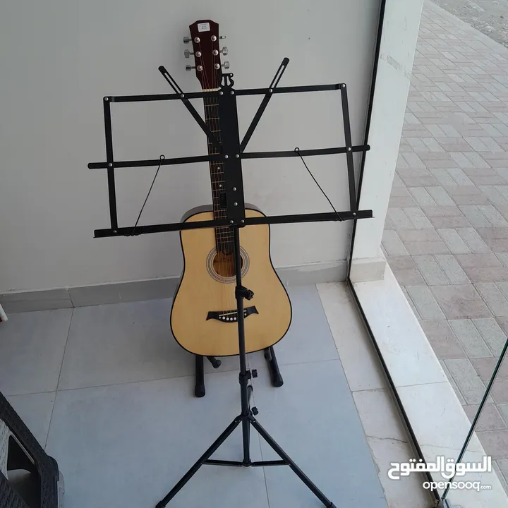 New guitar bag and stand! Delivery!حقيبة جيتار جديدة وحامل! تسليم!