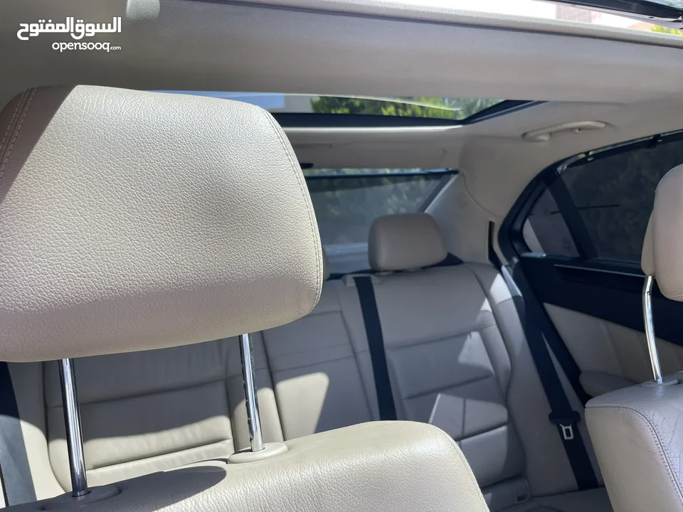 مرسيدس E200 كرت ابيض بنوراما فل كامل موصفات خاصه قابل للبدل