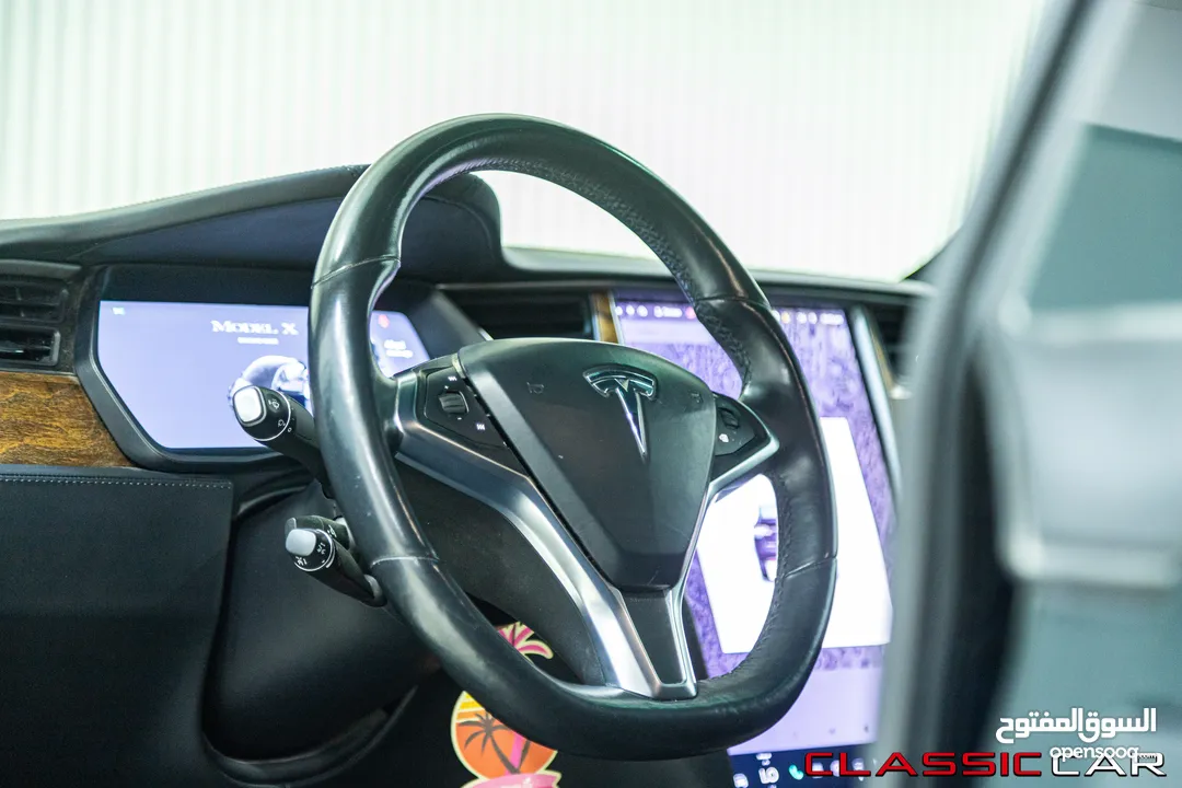 Tesla Model X Standard Range  2019   السيارة بحالة ممتازة جدا و قطعت مسافة 51,000 كيلو متر فقط