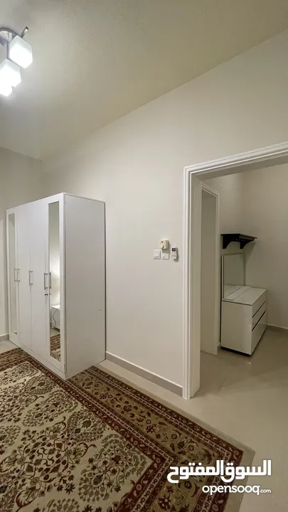 شقه مؤثثه للايجار في مدينة السلطان قابوس Furnished apartment for rent in Madinat Sultan Qaboos 2bhk