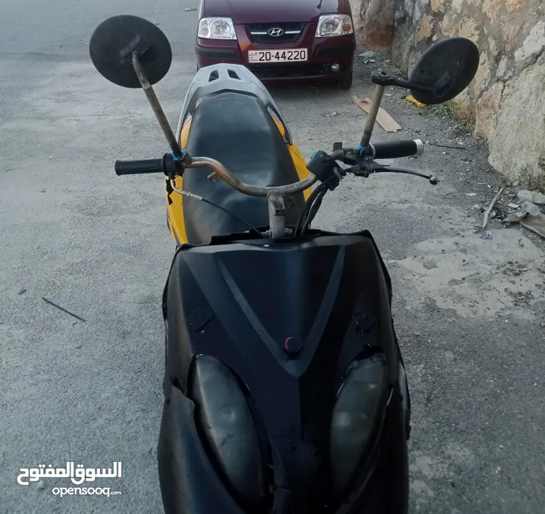 سكوتر للبيع
