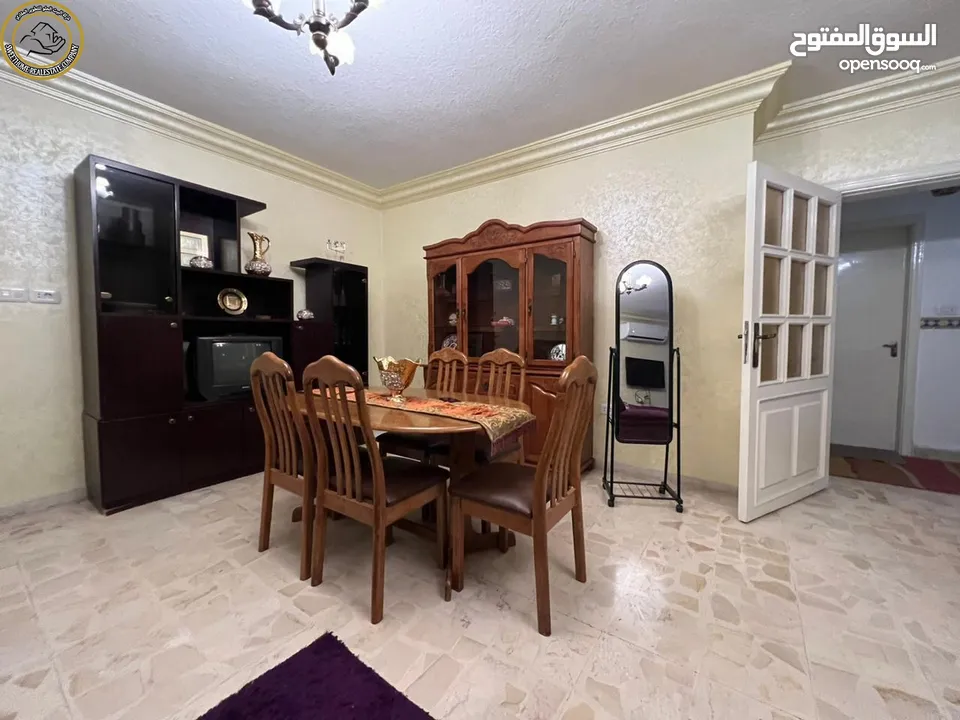 شقة استثمارية مفروشة للبيع في الدوار السابع قرب كوزمو طابق ثاني 121م بسعر مغري