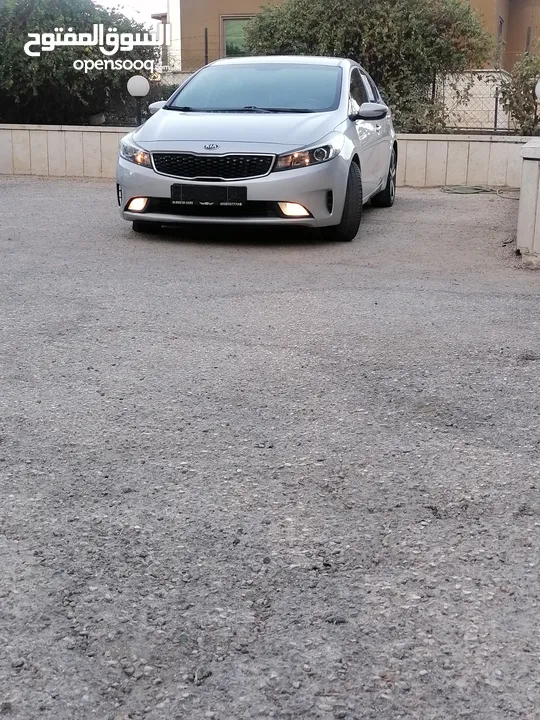 كيا K3 /ماتور 1600 / فحص نخب /اتوماتيك / سولار / اقتصاديه جدا غنيه عن التعريف