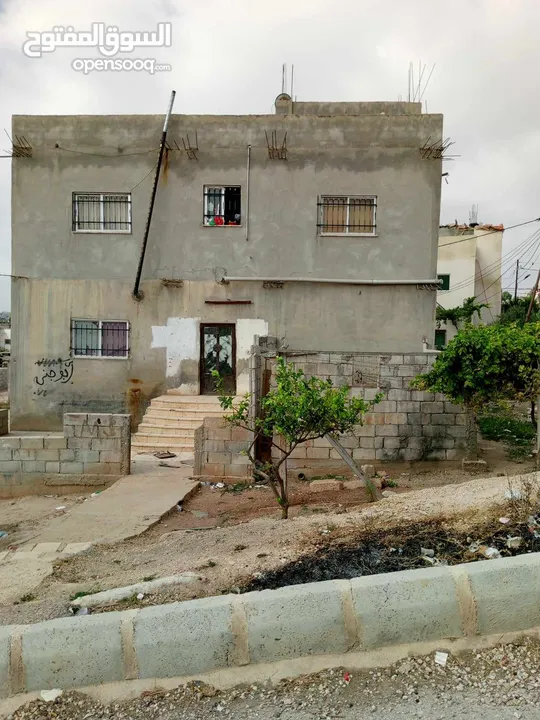 بيت للبيع مكون طابقين