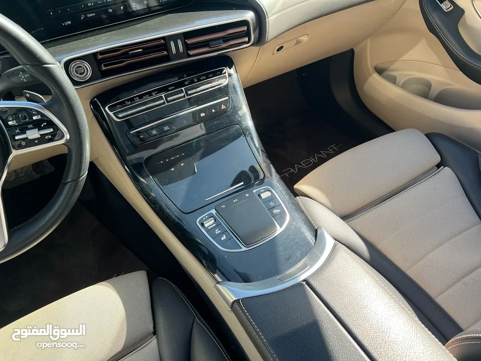 مرسيدس بنز EQC كهربائية بالكامل 2022 Mercedes Benz EQC 350 4MATIC Black Edition