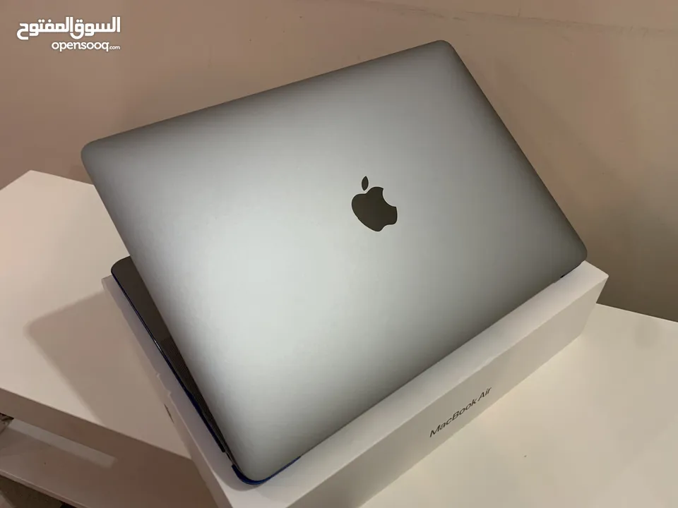 Macbook Air m1 perfect condition lightly used