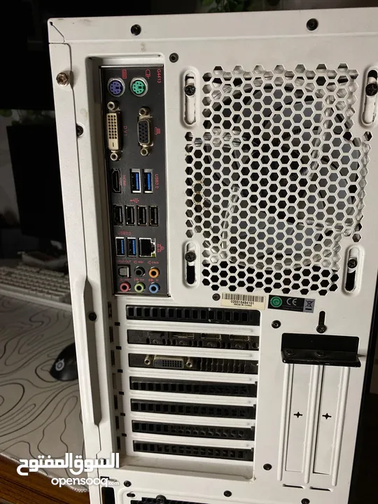 كمبيوتر ألعاب مكتبي – i5 / كرت GTX1060 6GB / رام 16GB / تخزين SSD+HDD / كيس CORSAIR RGB