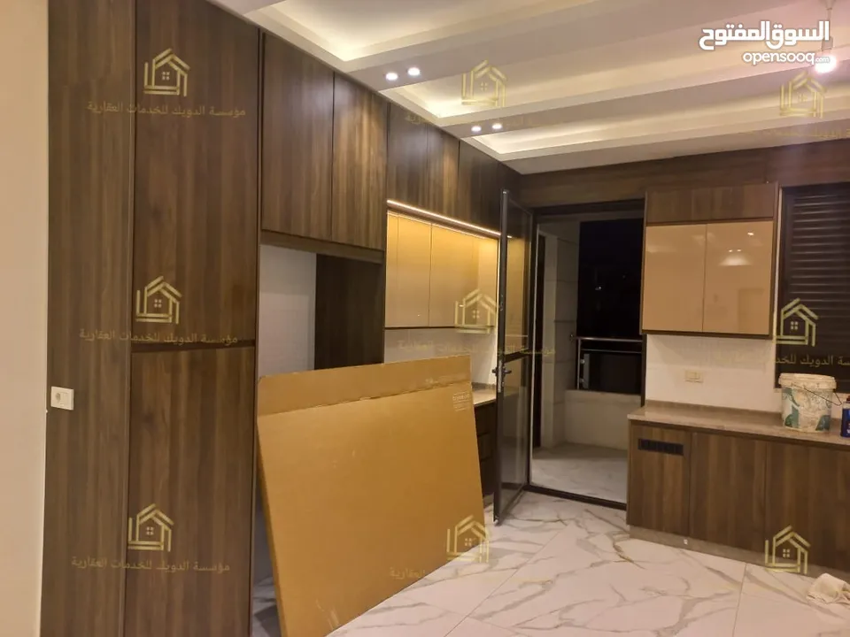 شقة جديدة - لم تسكن - خلدا - 3نوم 1ماستر - 200م - بلكونة بإطلالــــه مميزة - قرب الخدمات العامة -