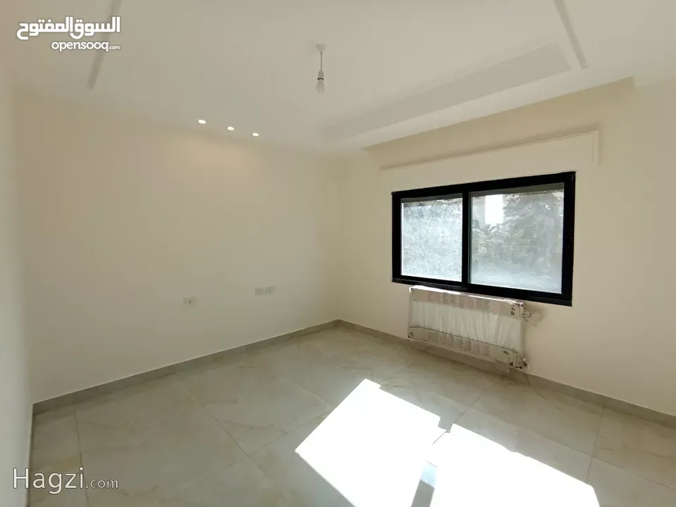 شقه طابق ارضي معلق للبيع في منطقه ام اذينه  ( Property ID : 31040 )