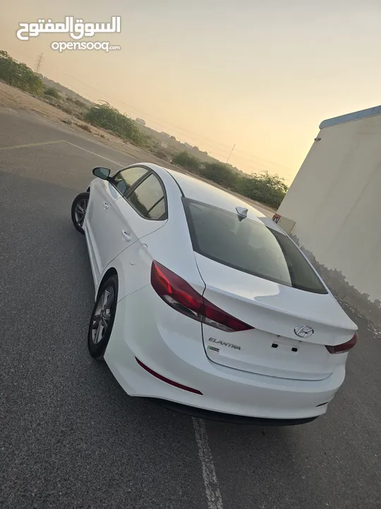 Hyundai Elantra 2018 in excellent condition هيونداي النترا2018