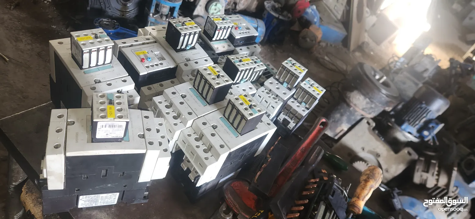 معدات صناعيه مشكله