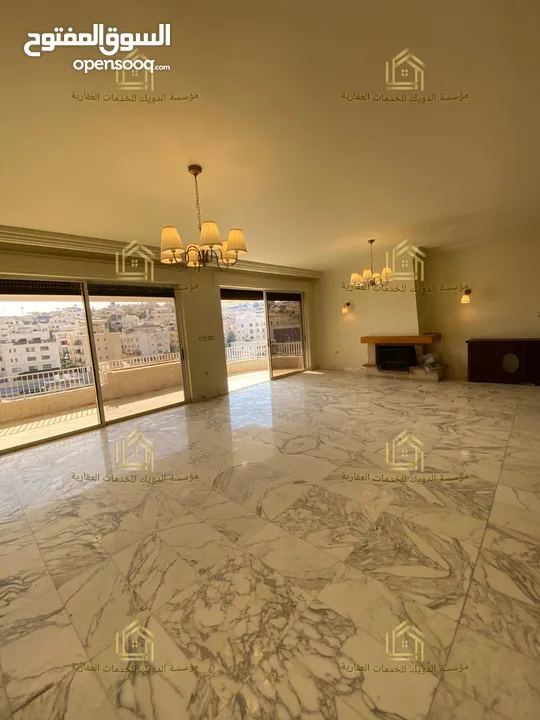 فيلا للايجار عبدون يوجد خيارات Villa for rent in    Abdoun, options available V78