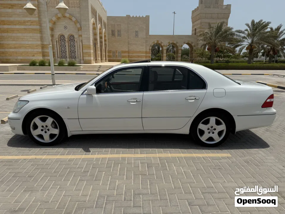 للبيع Lexus Ls 430 وكالة البحرين فل الترا