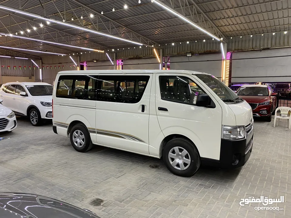 Toyota Hiace 2023 NEW 14 seats