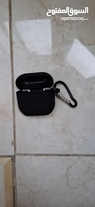 cover airpods 4