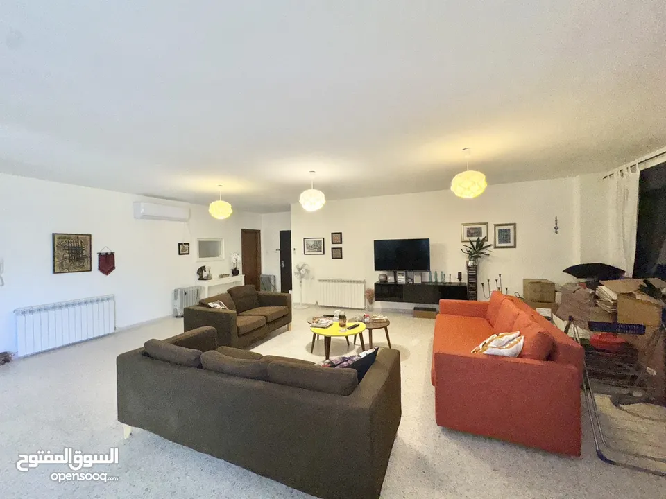 شقةً مميزة والعمارة مميزة