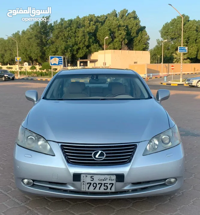 بحالة ممتازة جدا لكزس ES350 الساير موديل 2009 كامل المواصفات فتحة مثبت سرعة تحكم سكان بلوتوث رنقات