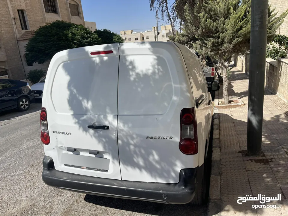 بيجو بارتنر 2015 للبيع