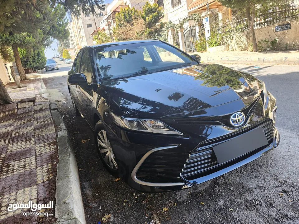 عداد قليل 7300km Toyota camry 2022 مركزية