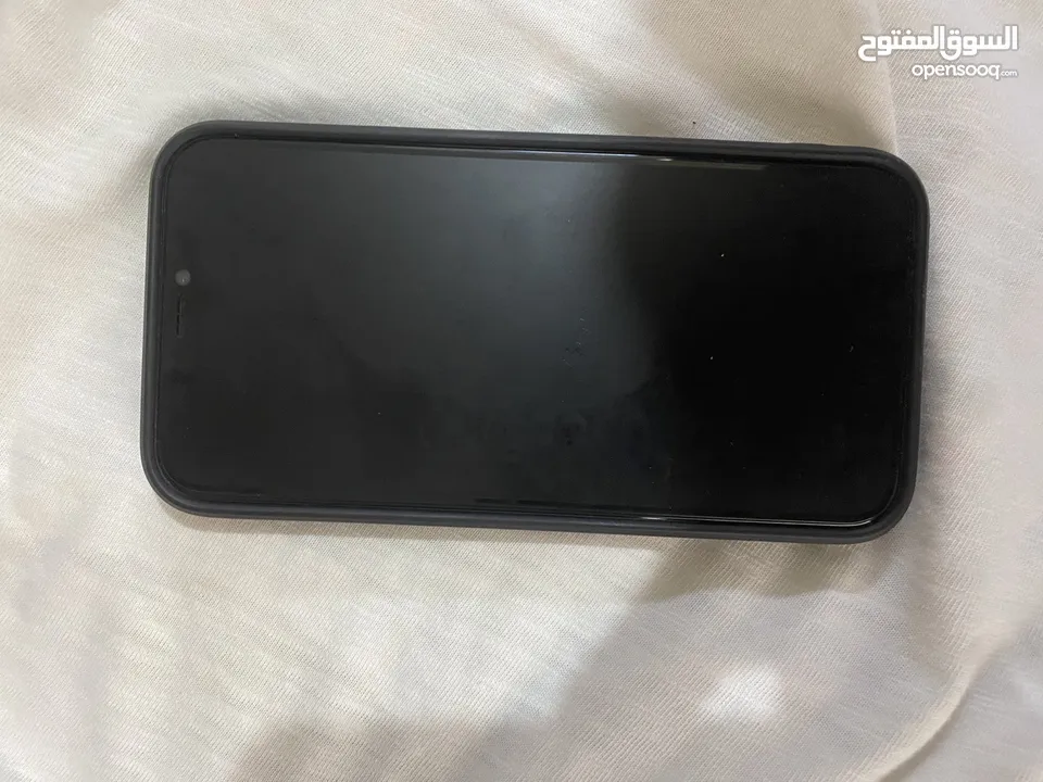 iPhone XR  128