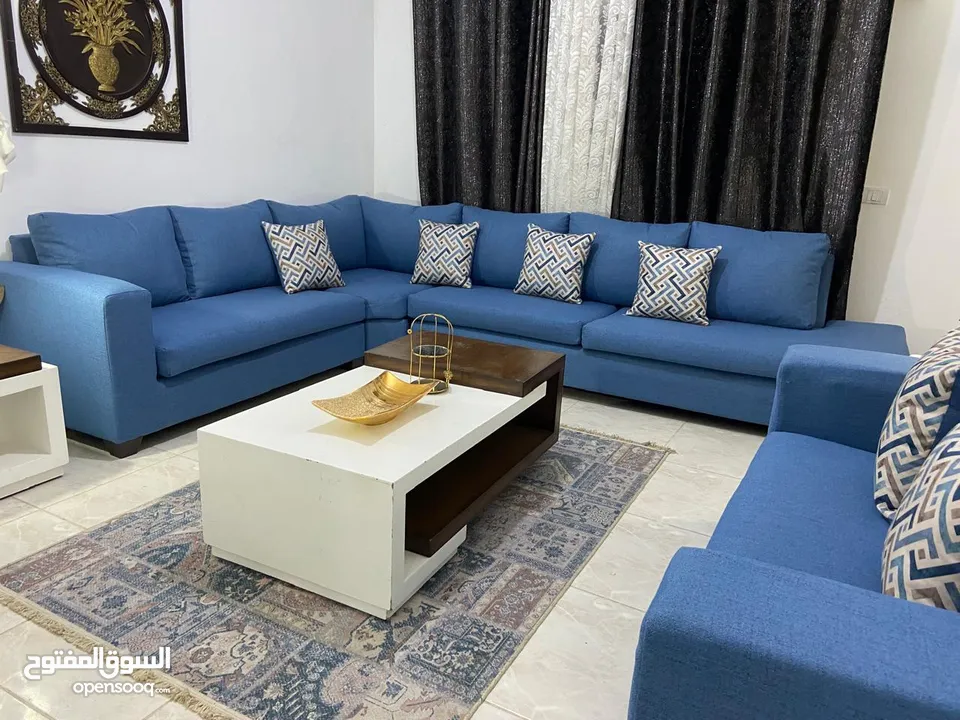 أطقم كنب وكورنرات خشب سويد ثقيل جدا اسفنج دانلوب والضهر هولو طبي الارضيات كوشوك