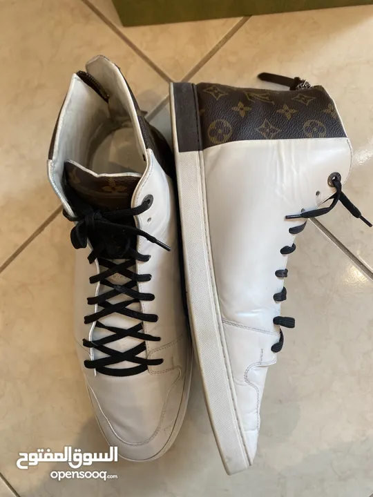 Gucci and Louis Vuitton men shoes