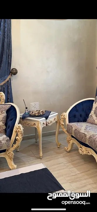 بيع غرفة ضيوف كاملة كنب سفرة بيرو مدخل