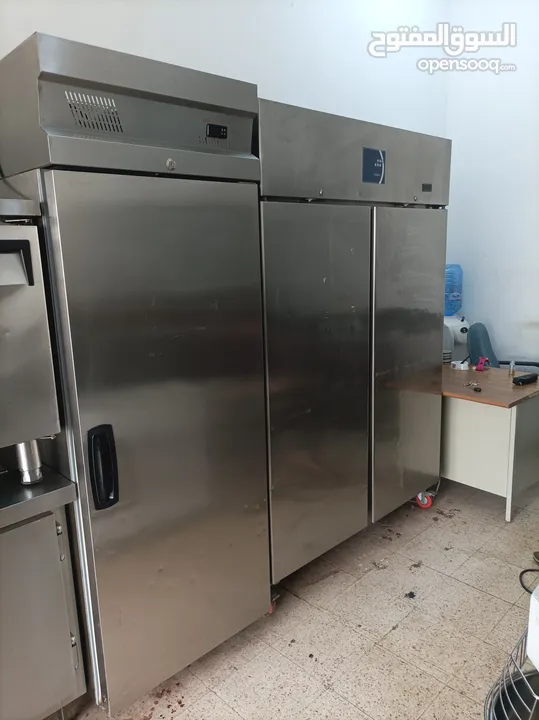 Convection oven, 10 plates, works   on gas