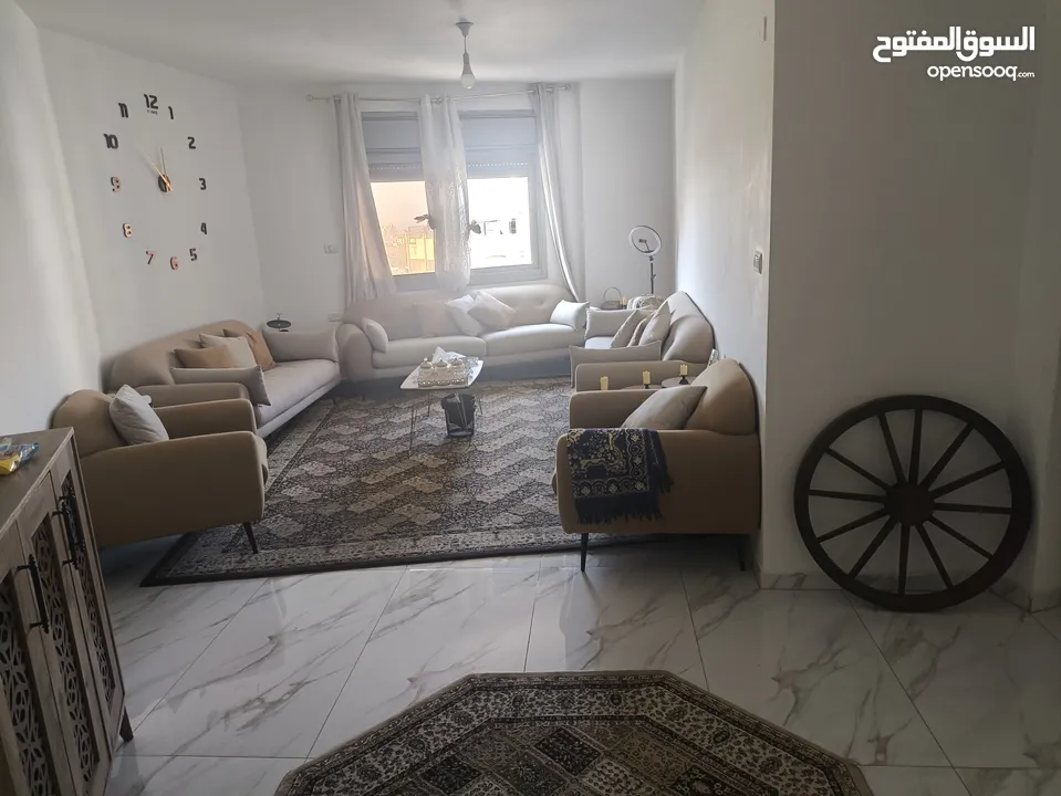 شقة مشطبة للبيع