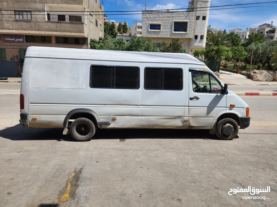 باص lt 2002 تجاري
