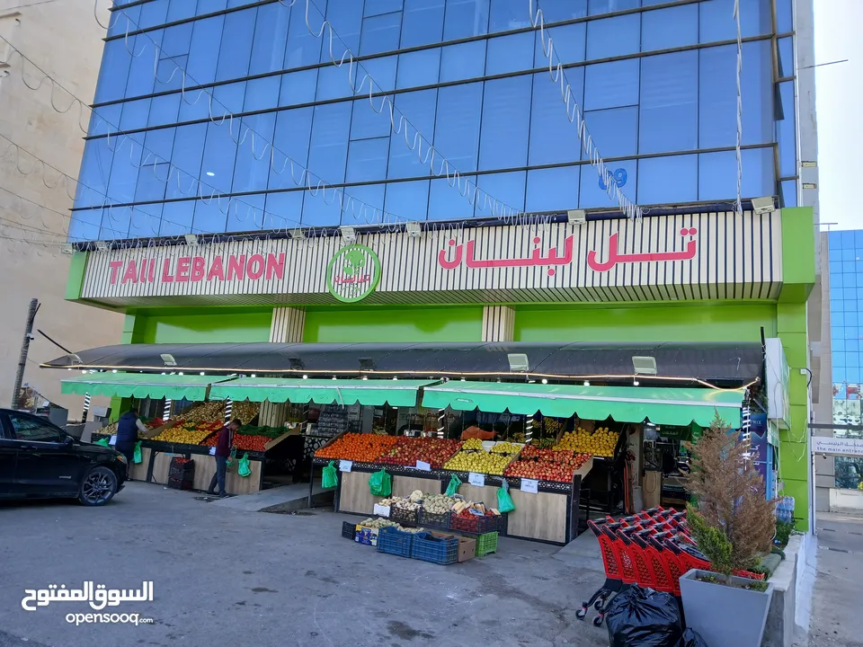 محل تجاري فخم جدا للبيع