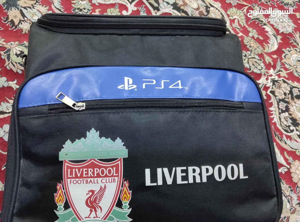 ps4 games all great condition with playstation bag ألعاب بلستيشن بحاله جيدة مع شنطة