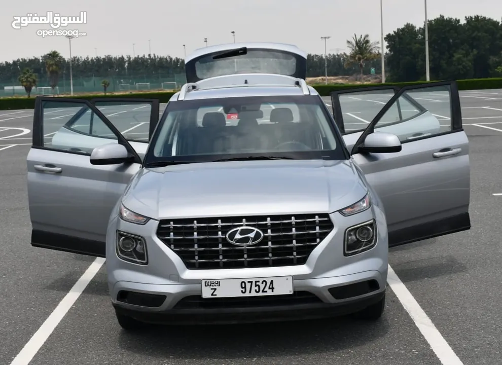Hyundai - VENUE - 2020 - Silver   Small SUV - Eng 1.6L