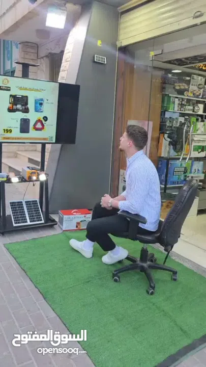 بطارية تخزين 300 واط مع لوح الطاقة الشمسية  بطارية ليثيوم بقوة 300 واط فعلي يمكنك شحن الجهاز .