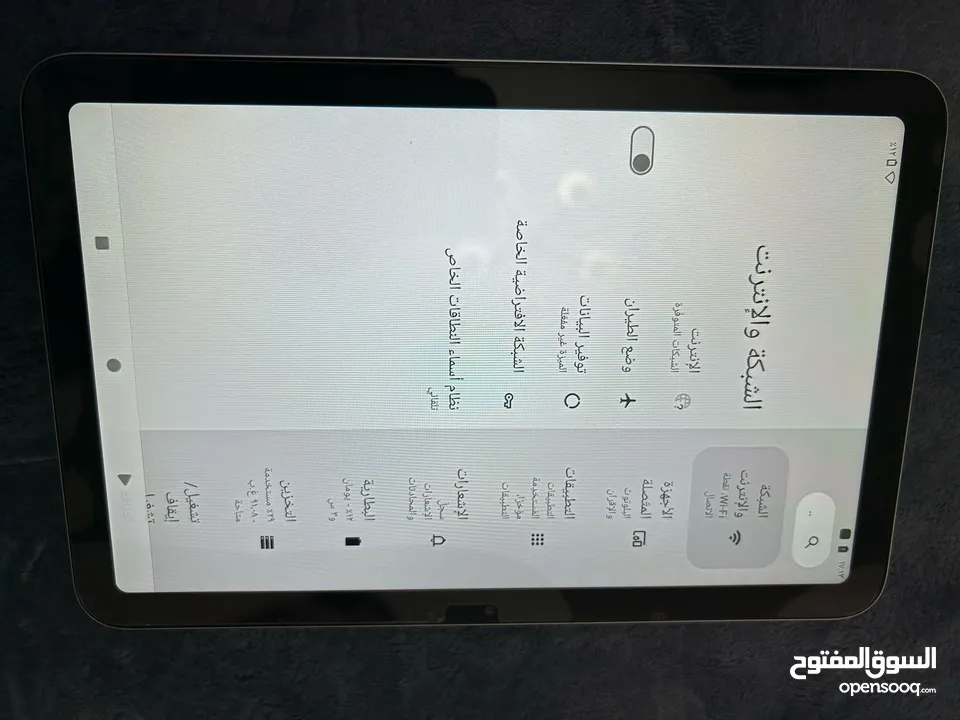 تاب 10 برو   معو الكرتونة والشاحن ووصلة شاحن يوس بي وقلم والكيبورد وكفر حماية بحال الممتاز ما في اشي