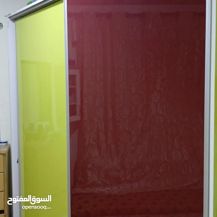 خزانة تفصيل خشب ثقيل