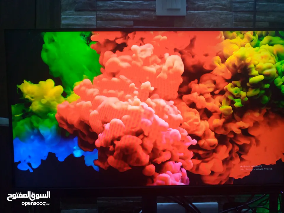 شاشه كمبيوتر (IPS )lenovo الجوده 1080 1920 و عدد اطارات الشاشه 75hz و التاخير 4ms