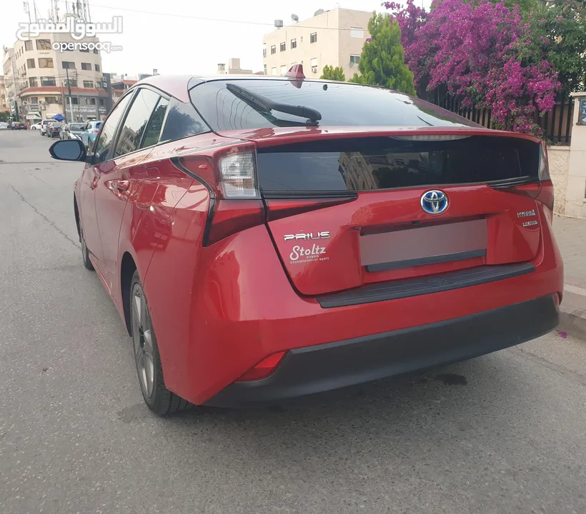 تويوتا بريوس 2021 بيرسونا لون خمري