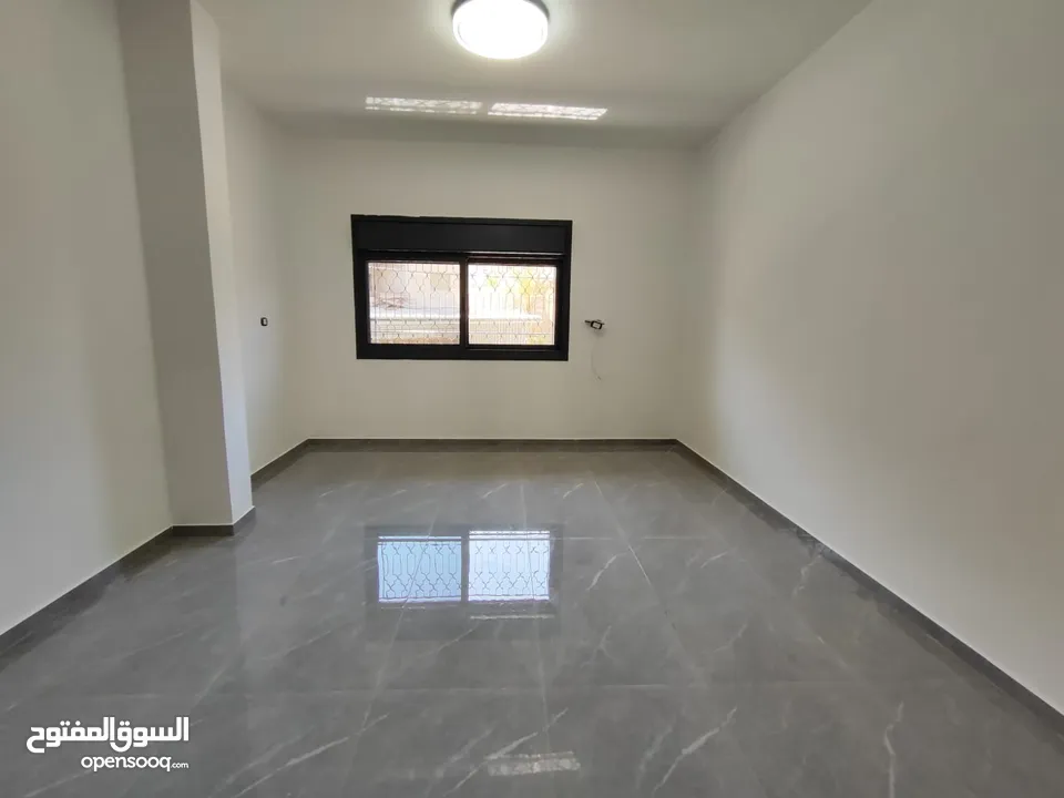 شقة_للإيجار-الرام – أول نزول الكسارات قرب سوبرماركت السلايمه